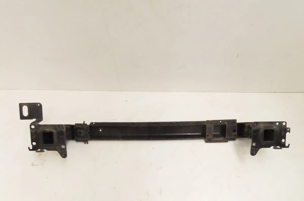 Renfort pare-choc avant Peugeot 307 CC (3B) 2.0 16v (2003-2005) 2 portes occasion