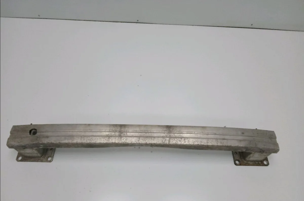 Renfort pare-choc avant Peugeot 308 I (4A_, 4C_) 2.0 hdi (2007-2014) 3 portes occasion