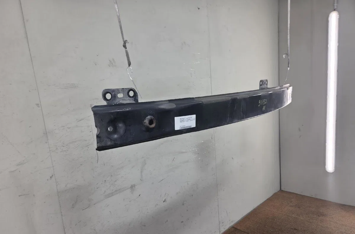 Renfort pare-choc avant Renault KANGOO Express (FW0-1_) 1.5 dci 70 (fw0a, kw0v) (2008) 4 portes occasion
