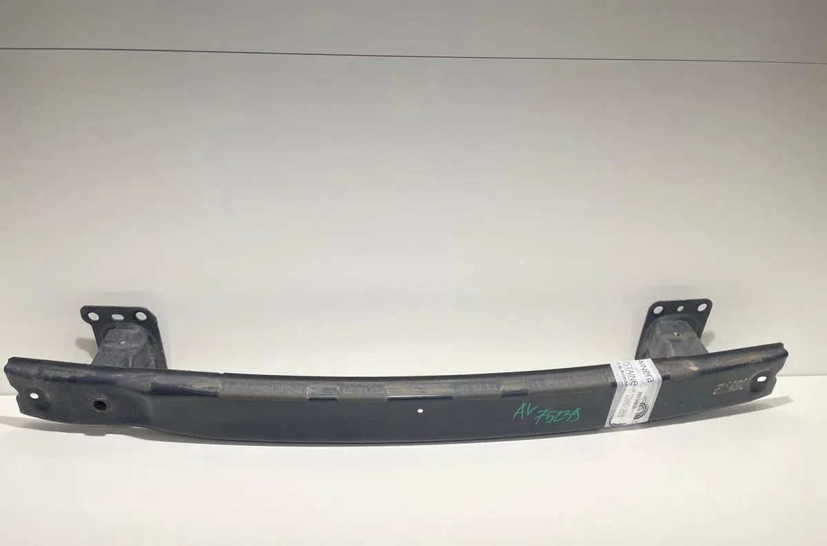 Renfort pare-choc avant Renault KANGOO Express (FW0-1_) 1.5 dci 75 (fw07, fw10, fw04) (2010) 4 portes occasion