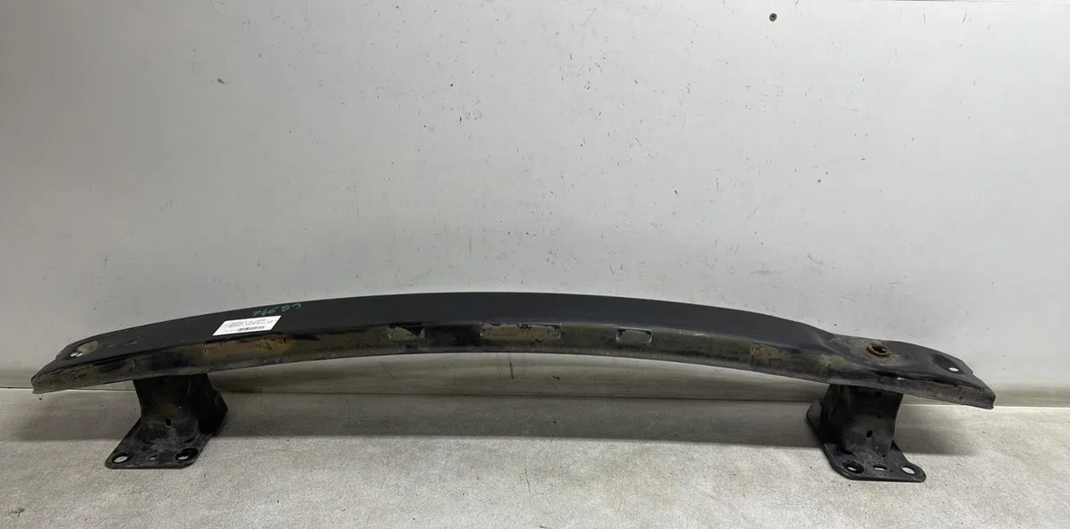 Renfort pare-choc avant Renault KANGOO - GRAND KANGOO II (KW0-1_) 1.5 dci 85 (kw0k, kw0l, kw0b) (2008) 4 portes occasion