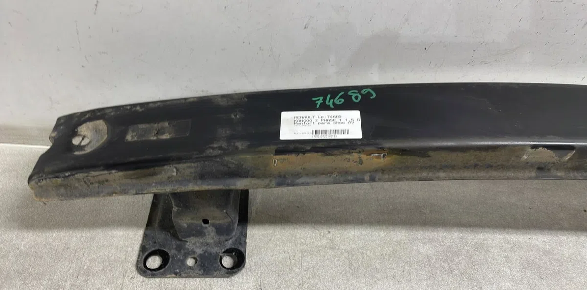 Renfort pare-choc avant Renault KANGOO - GRAND KANGOO II (KW0-1_) 1.5 dci 85 (kw0k, kw0l, kw0b) (2008) 4 portes occasion
