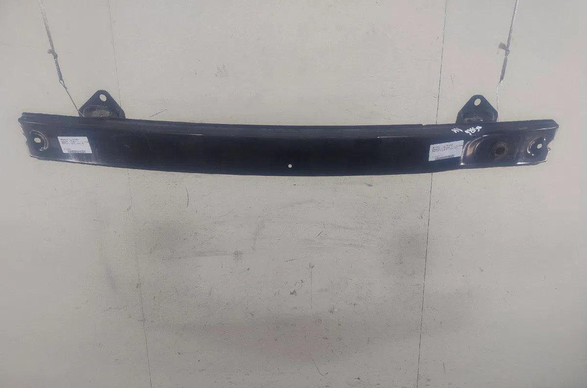 Renfort pare-choc avant Renault KANGOO - GRAND KANGOO II (KW0-1_) 1.5 dci 90 (kw05, kw08, kw0g, kw11) (2008) occasion