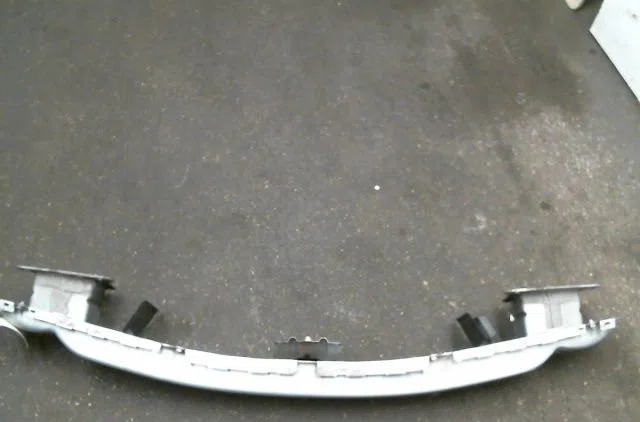 Renfort pare-choc avant Renault LAGUNA II (BG0-1_) 1.9 dci (2001-2007) occasion
