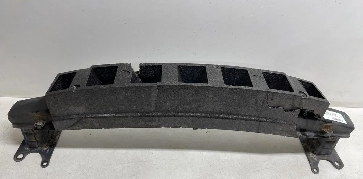 Renfort pare-choc avant Skoda FABIA II (542) 1.4 tdi (2007-2010) occasion