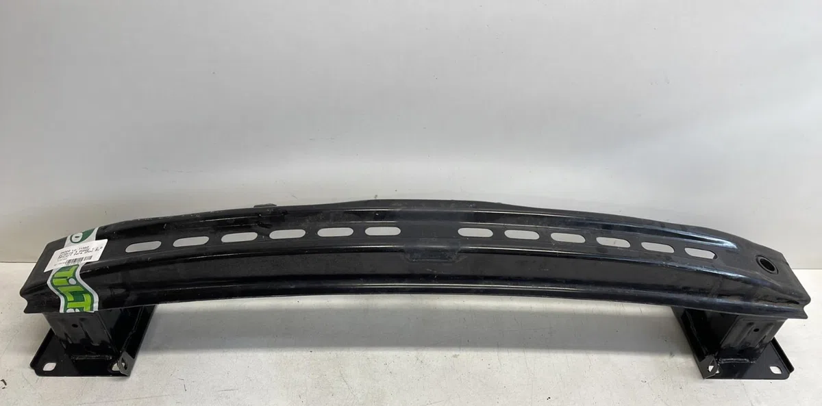 Renfort pare-choc avant Skoda OCTAVIA III (5E3, NL3, NR3) 2.0 tdi (2012-2020) occasion