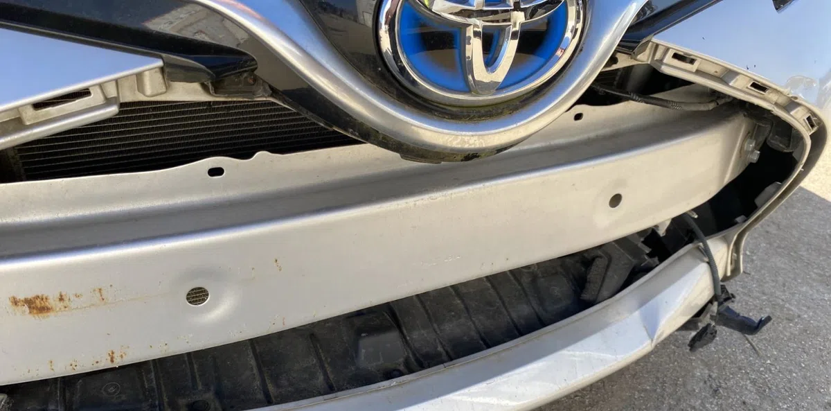 Renfort pare-choc avant TOYOTA YARIS 3 PHASE 1 occasion