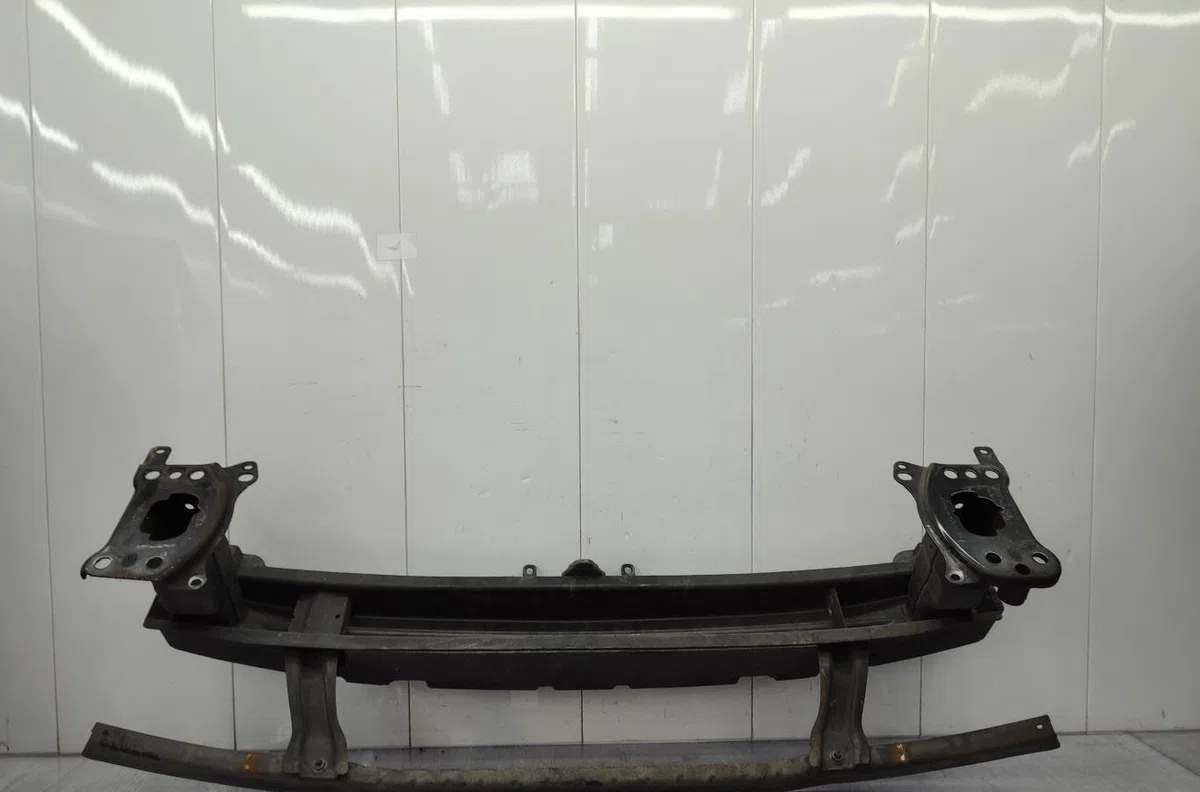 Renfort pare-choc avant VOLKSWAGEN PASSAT 5 BREAK occasion