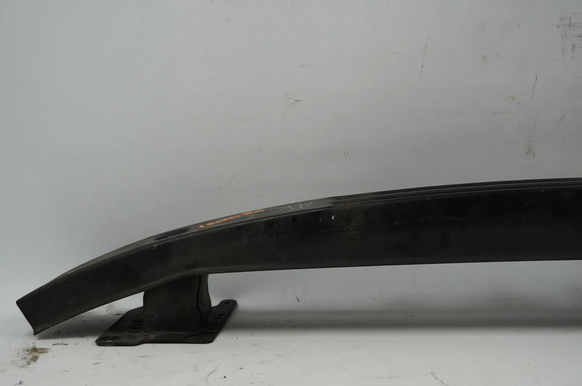 Renfort pare-choc avant Volkswagen POLO (6N2) 1.4 (1999-2001) 5 portes occasion