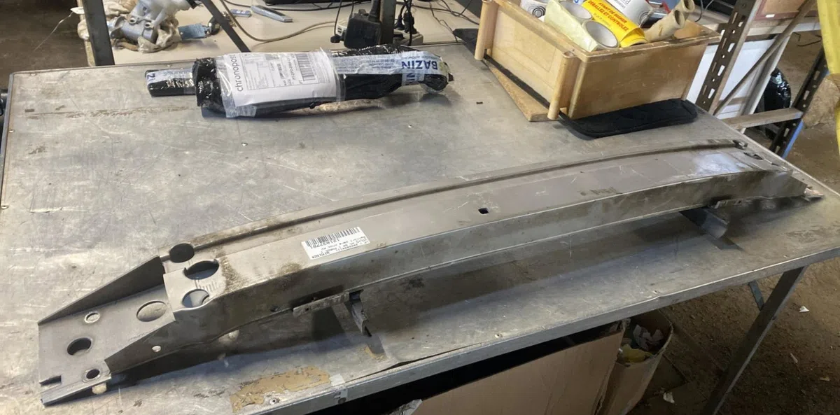 Renfort pare-choc avant VOLVO XC 90 1 PHASE 1 occasion