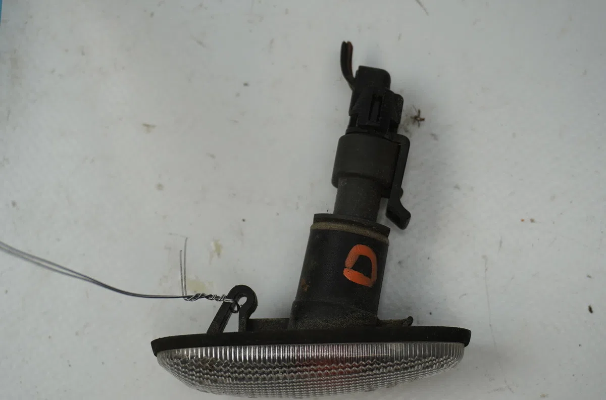 Répétiteur aile droite Opel ASTRA G Break (T98) 1.7 dti 16v (f35) (2000-2004) occasion