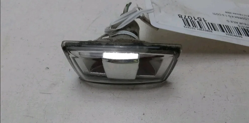 Répétiteur aile droite Opel CORSA D (S07) 1.3 cdti (l08, l68) (2006-2014) 5 portes occasion