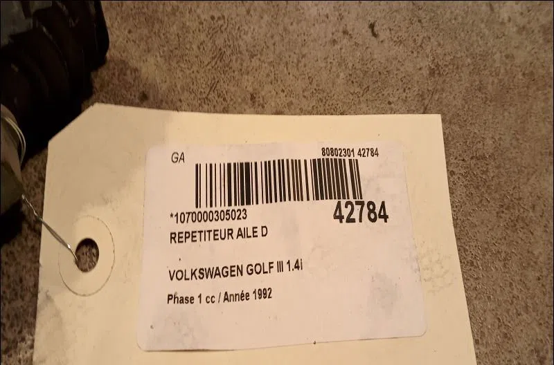 Répétiteur aile droite Volkswagen GOLF III (1H1) 1.4 (1991-1997) occasion