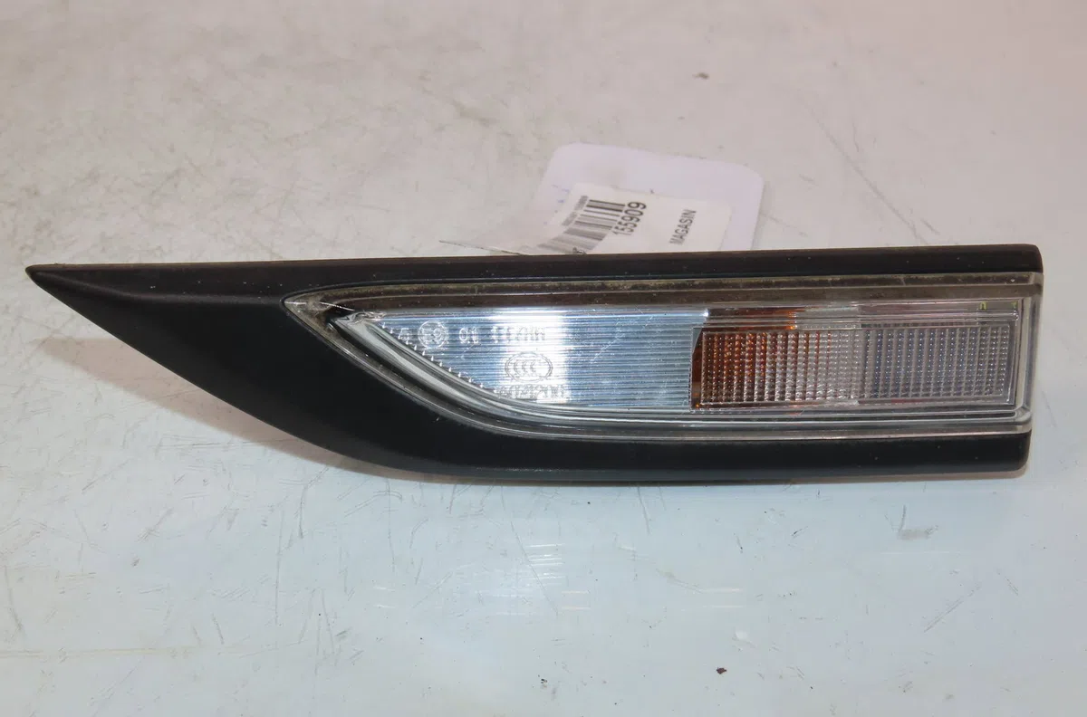 Répétiteur aile gauche Volkswagen TIGUAN (5N_) 2.0 tdi (2008-2018) 5 portes occasion