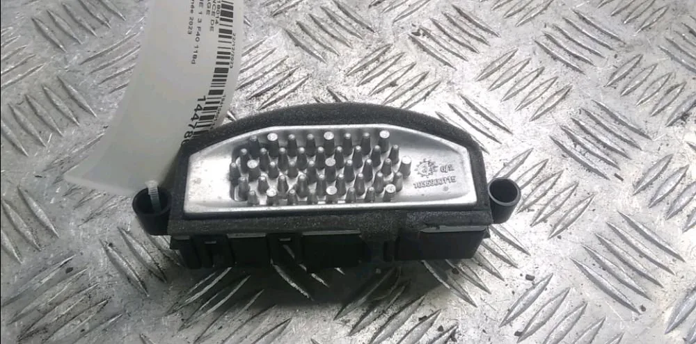 Resistance de chauffage Bmw 1 (F40) 118 d (2019) occasion