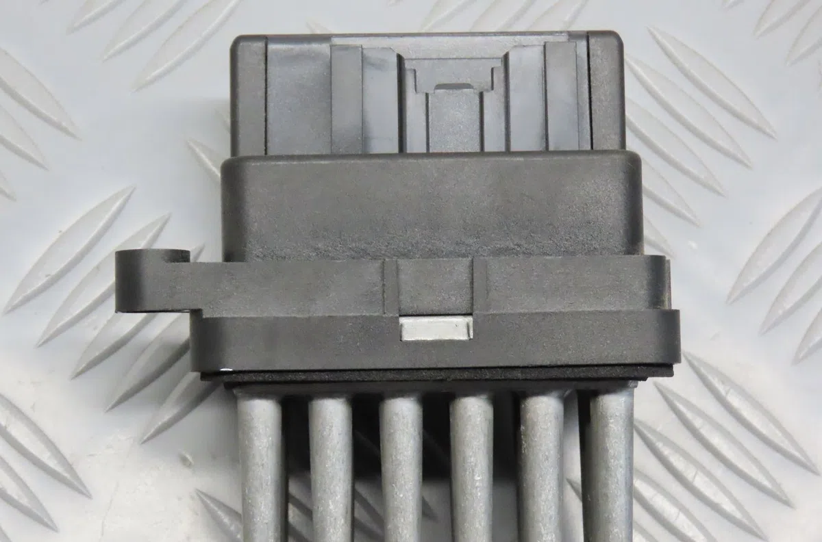 Resistance de chauffage Ford FIESTA VI (CB1, CCN) 1.4 tdci (2010-2012) 3 portes occasion
