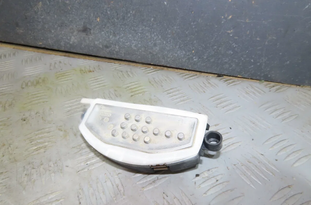 Resistance de chauffage Mercedes-benz VITO Camionnette (W447) 109 cdi (447.601, 447.603, 447.605) (2014) occasion