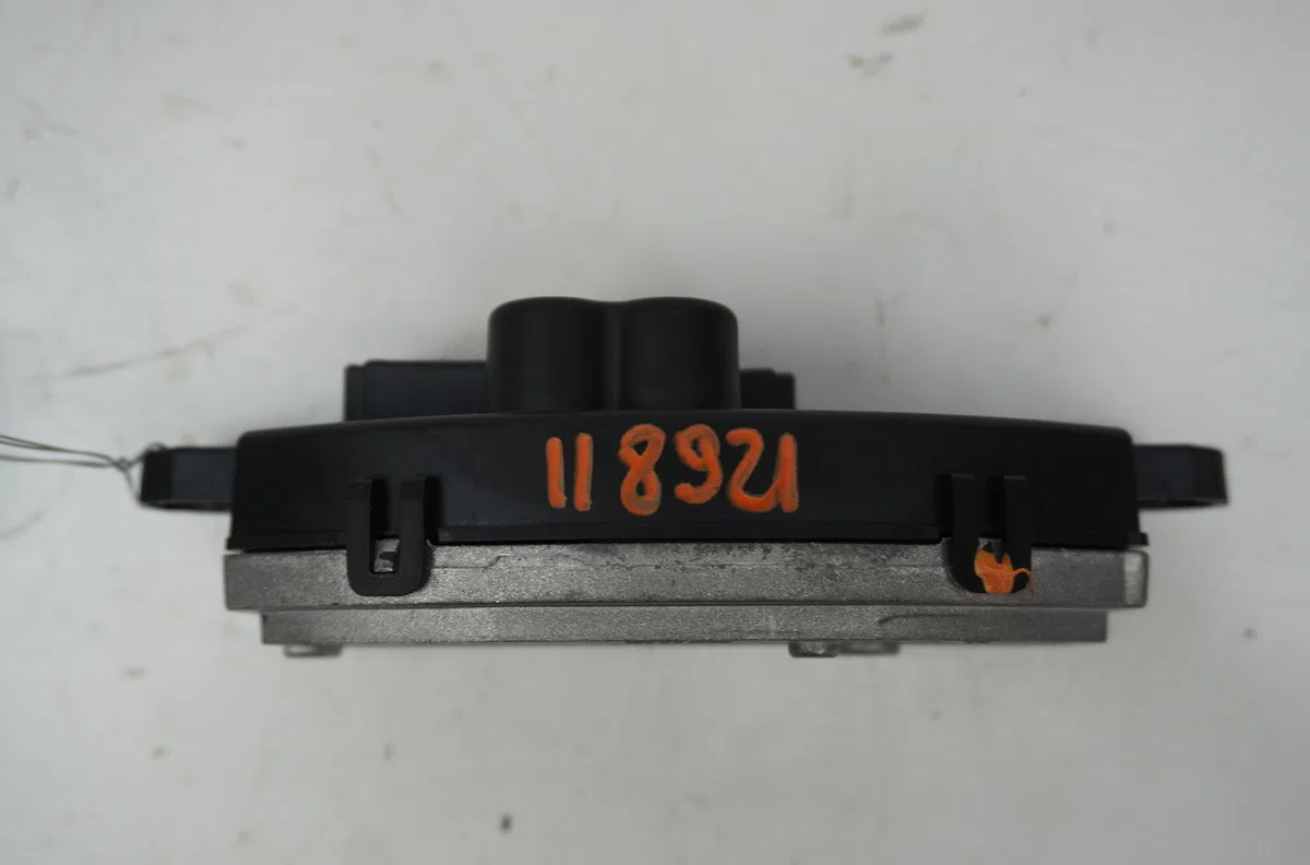 Resistance de chauffage Peugeot 308 SW III (FC_, FJ_, FR_, F4_) Puretech 136 (frhpyc) (2023) occasion