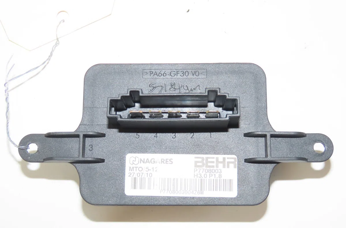 Resistance de chauffage Peugeot 5008 (0U_, 0E_) 1.6 hdi (2010-2017) occasion