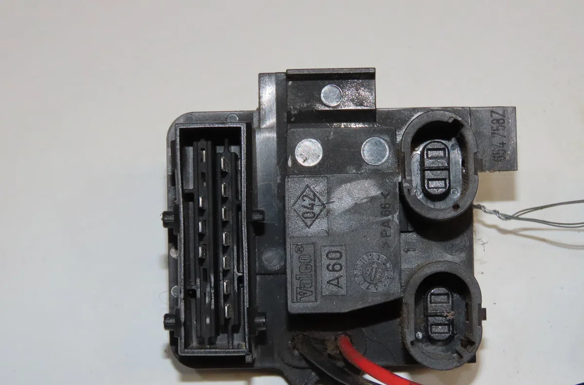 Resistance de chauffage Renault CLIO II (BB_, CB_) 1.2 (bb0a, bb0f, bb10, bb1k, bb28, bb2d, bb2h, cb0a,... (1998-2010) 5
