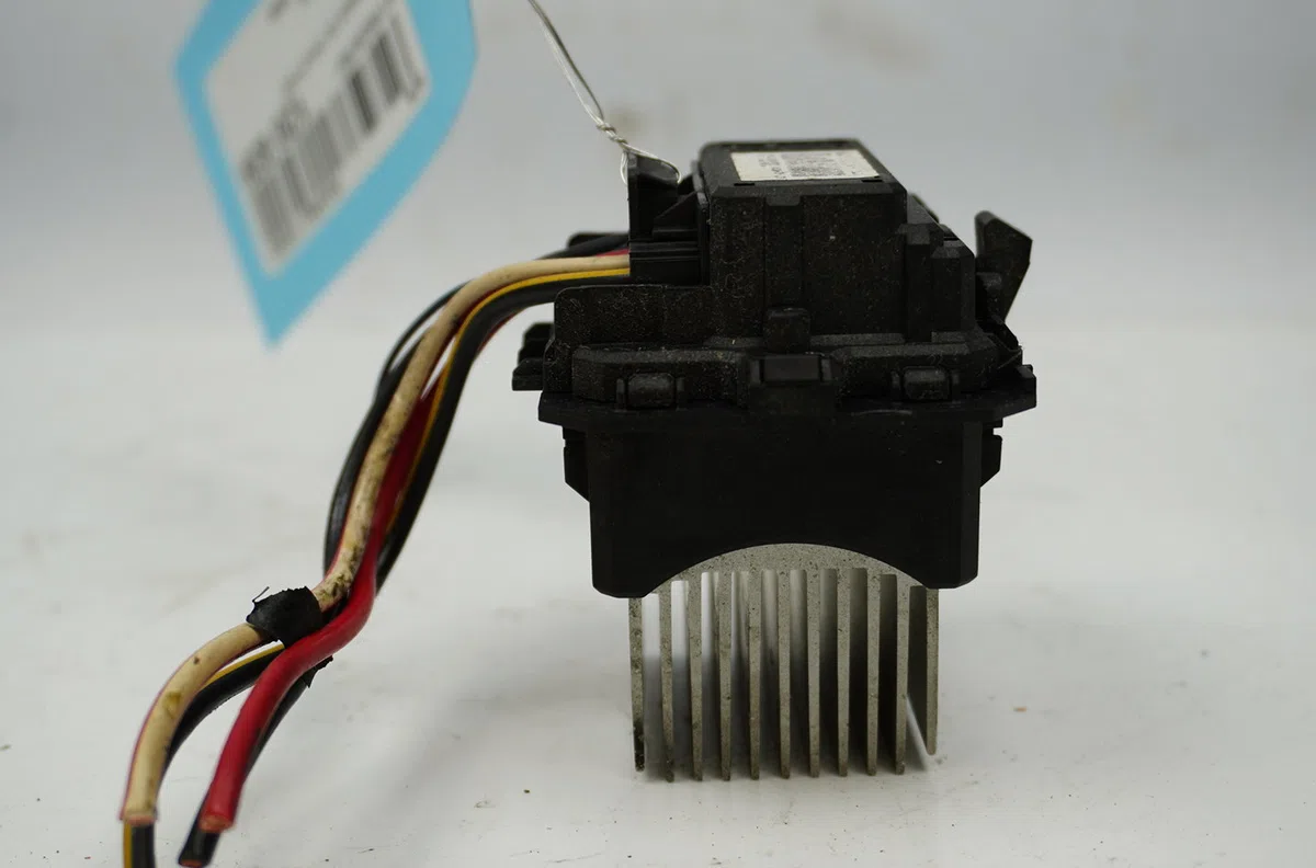 Resistance de chauffage Renault CLIO III (BR0-1, CR0-1) 1.5 dci (br0h, cr0h, cr1s, br1s) (2005-2014) 3 portes occasion