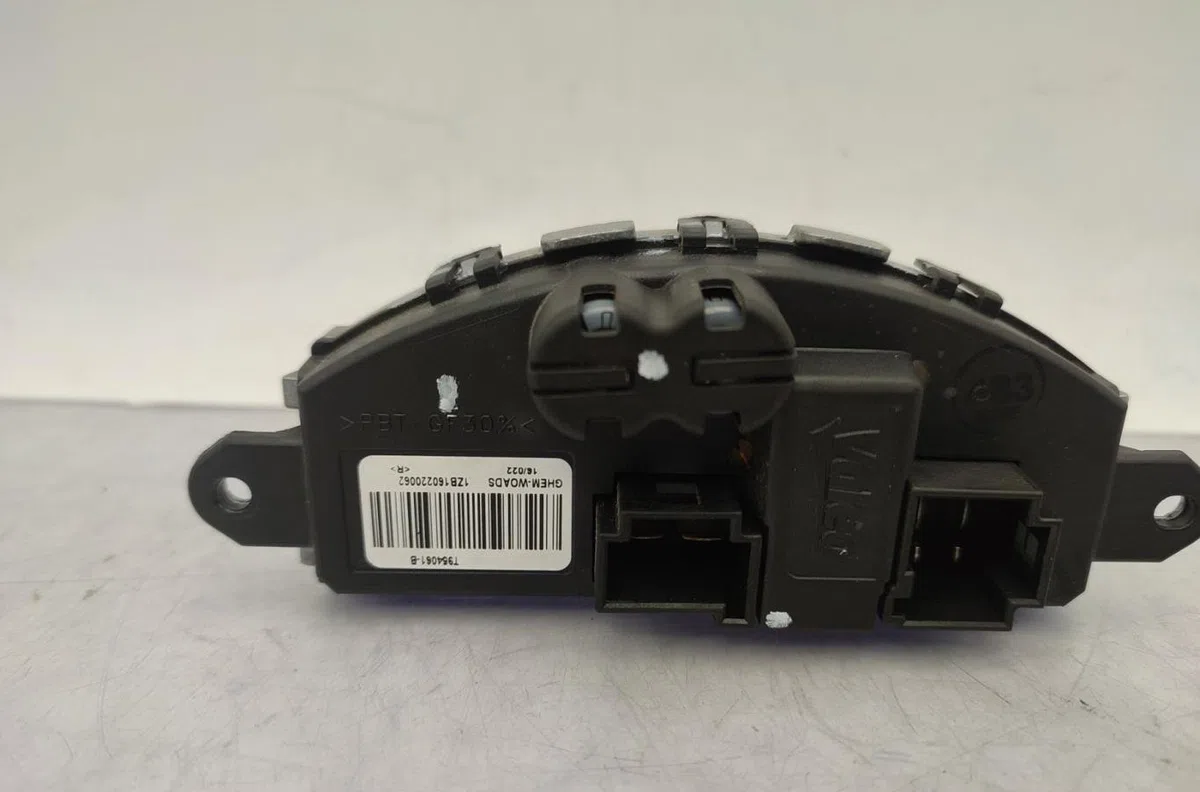 Resistance de chauffage RENAULT MEGANE 4 PHASE 1 occasion