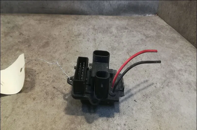 Resistance de chauffage Renault MEGANE I (BA0-1_) 1.6 16v (ba04, ba0b, ba11, ba1j, ba16, ba19, ba1k, ba1v,... (1999-2002