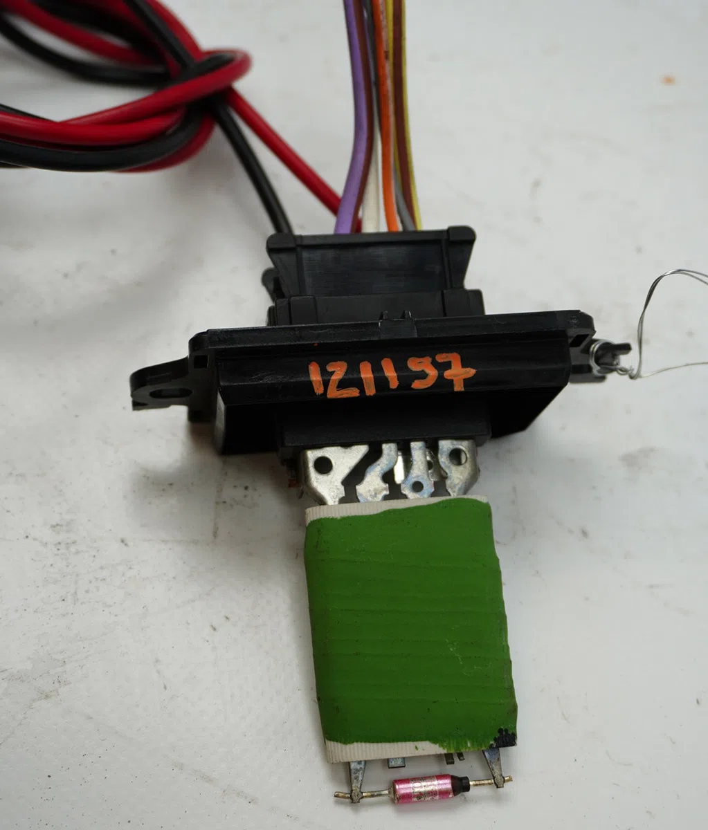 Resistance de chauffage Renault SCÉNIC II (JM0-1_) 1.6 (jm0c, jm0j, jm1b) (2003-2006) 5 portes occasion