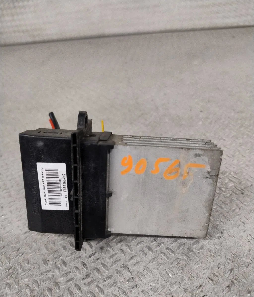 Resistance de chauffage Renault SCÉNIC II (JM0-1_) 1.9 dci (jm14) (2005-2008) 5 portes occasion