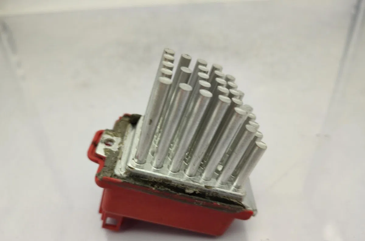 Resistance de chauffage VOLKSWAGEN GOLF 4 BREAK occasion