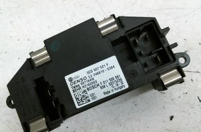 Resistance de chauffage Volkswagen GOLF VI (5K1) 1.6 tdi (2009-2012) 5 portes occasion