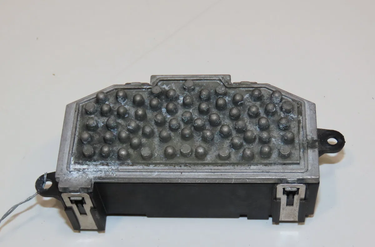 Resistance de chauffage Volkswagen TOURAN (1T1, 1T2) 2.0 tdi 16v (2003-2010) 5 portes occasion