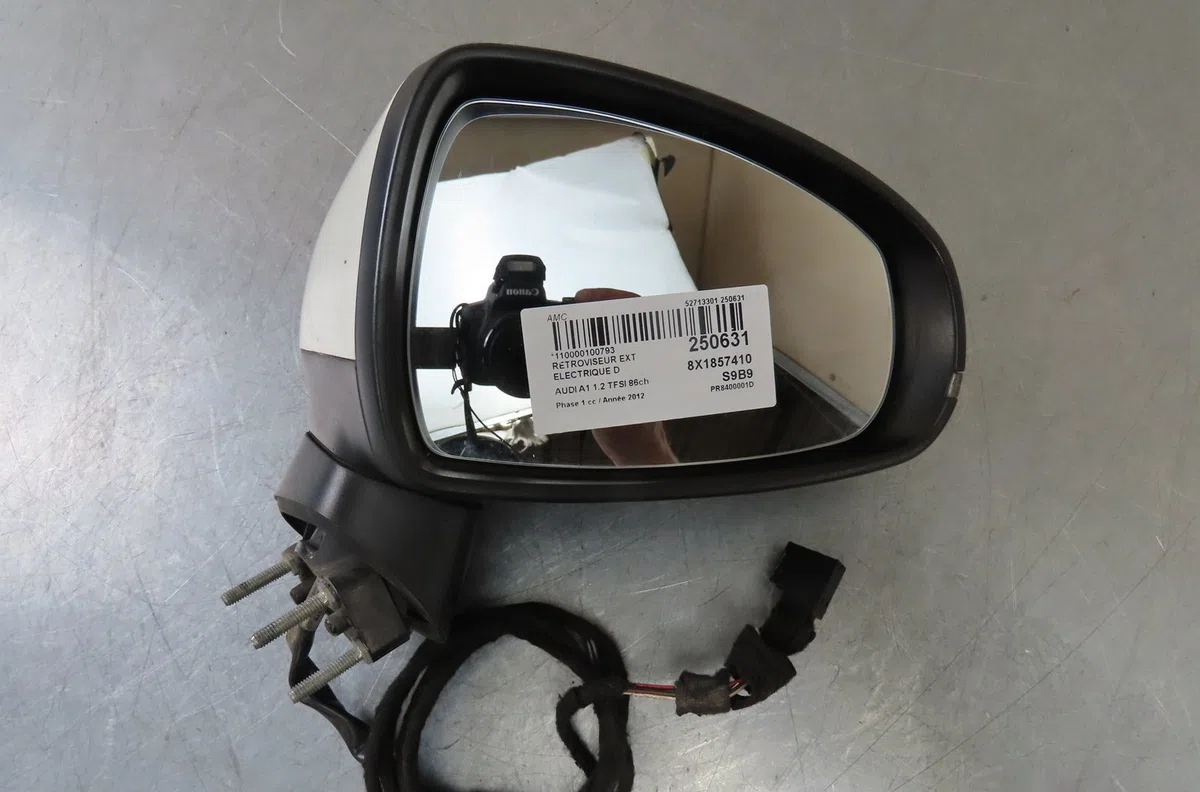 Retroviseur exterieur electrique droit Audi A1 Sportback (8XA, 8XF) 1.2 tfsi (2012-2015) occasion