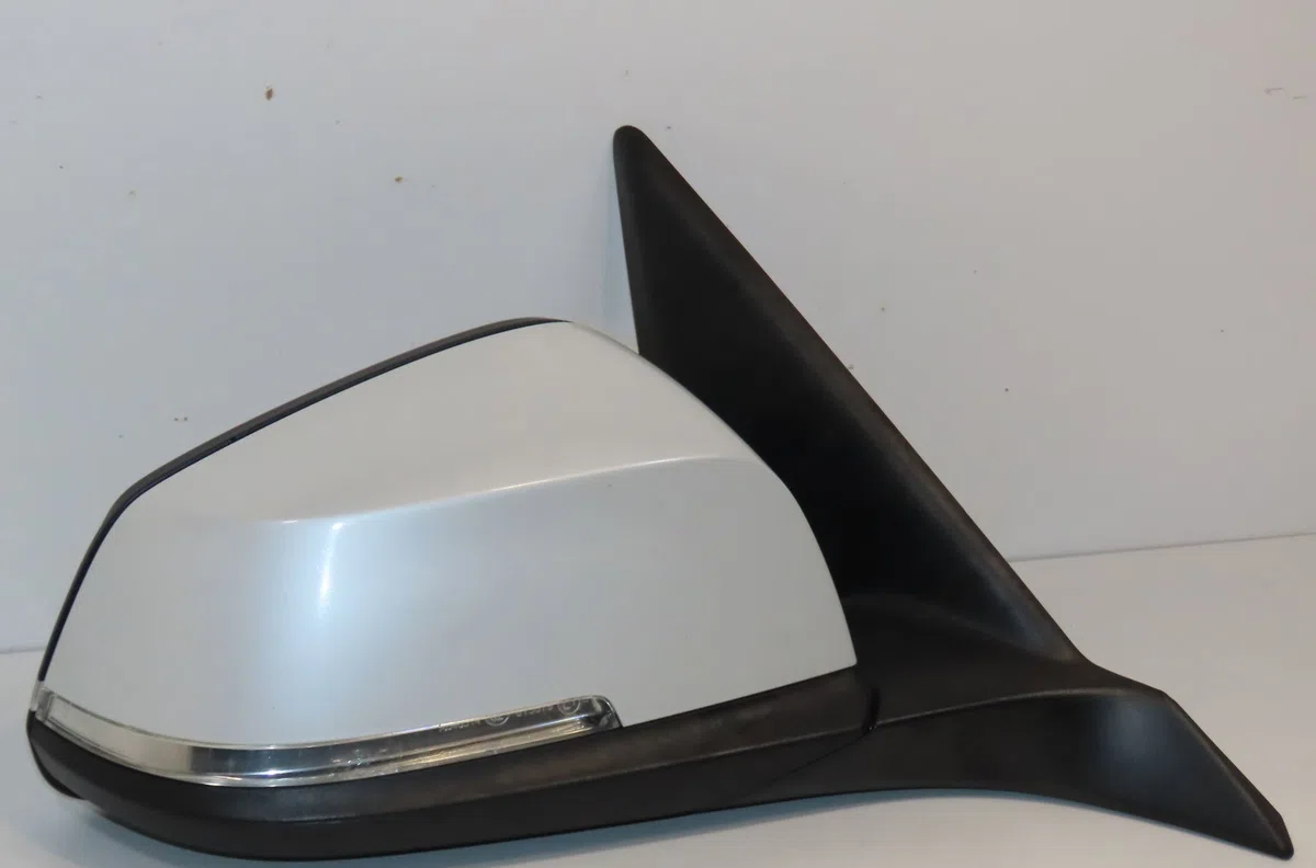 Retroviseur exterieur electrique droit Bmw 1 (F20) 116 d (2012-2015) occasion