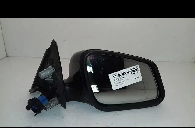 Retroviseur exterieur electrique droit Bmw 5 (F10) 530 d (2011-2016) occasion