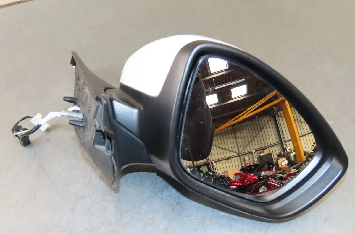 Retroviseur exterieur electrique droit Citroen C3 III (SX) 1.2 puretech 82 (2018) 5 portes occasion