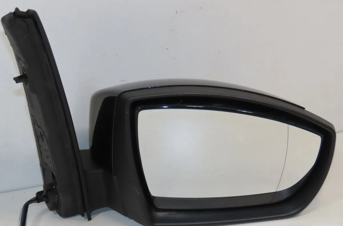 Retroviseur exterieur electrique droit Ford C-MAX II (DXA-CB7, DXA-CEU) 1.6 tdci (2010-2019) 5 portes occasion