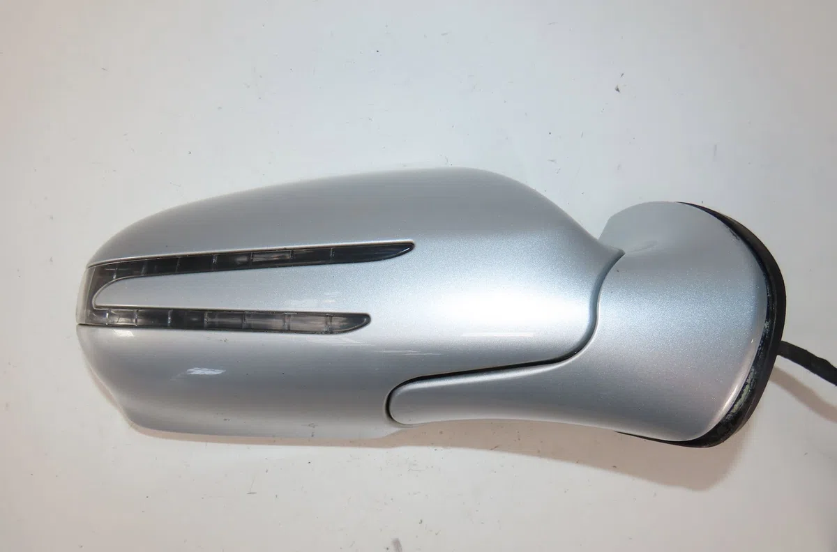 Retroviseur exterieur electrique droit Mercedes-benz CLASSE CLC (CL203) Clc 200 cdi (203.707) (2008-2011) occasion
