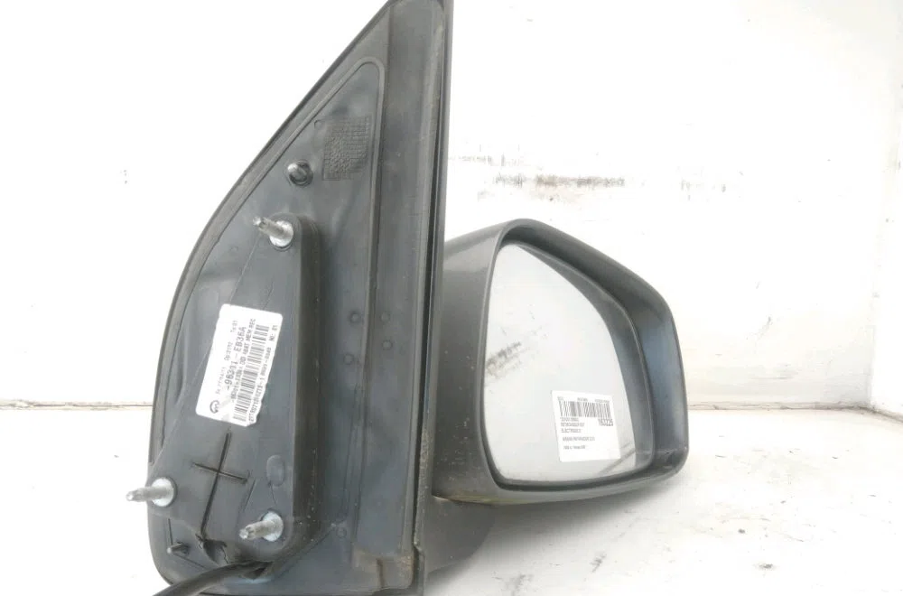 Retroviseur exterieur electrique droit Nissan PATHFINDER III (R51) 2.5 dci 4wd (2005) occasion