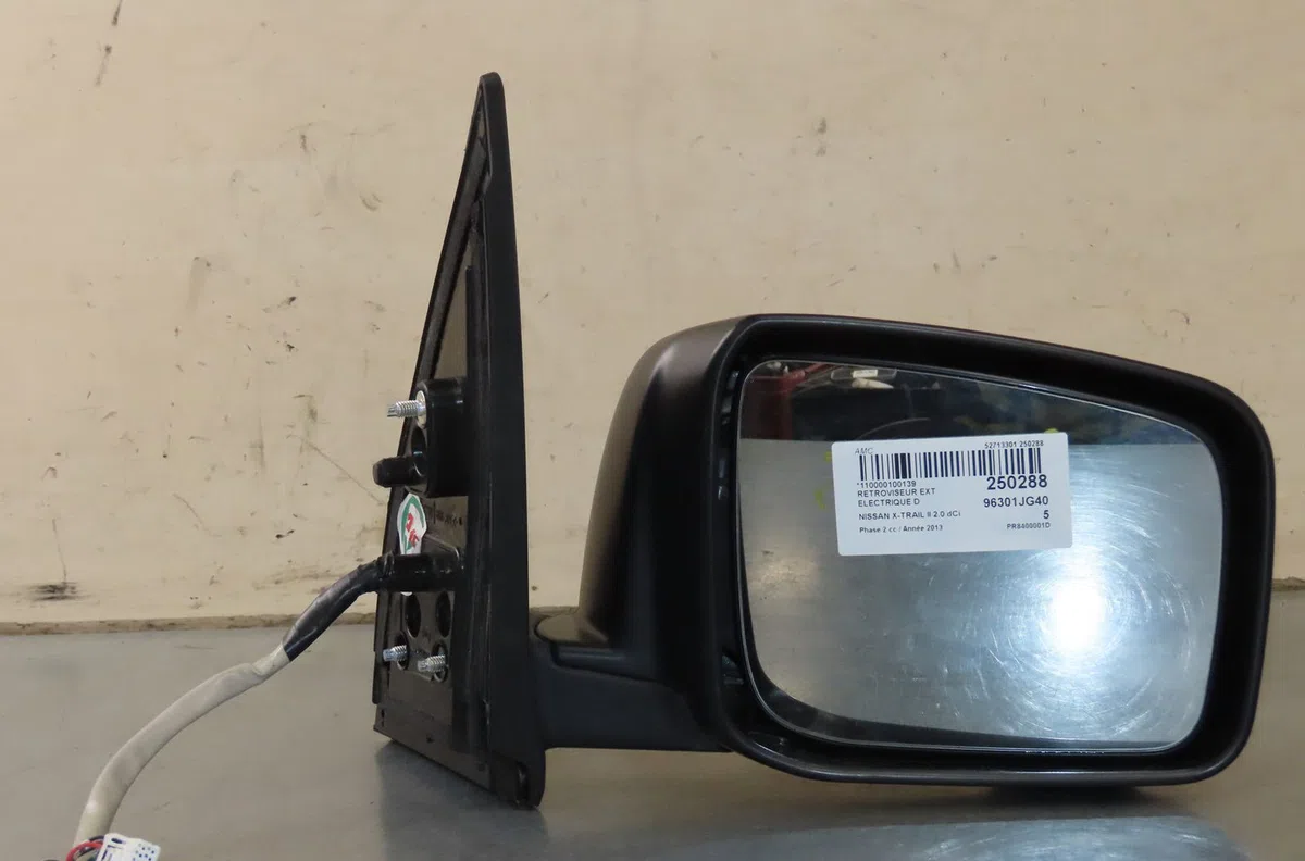 Retroviseur exterieur electrique droit Nissan X-TRAIL II (T31) 2.0 dci 4x4 (2007-2013) occasion