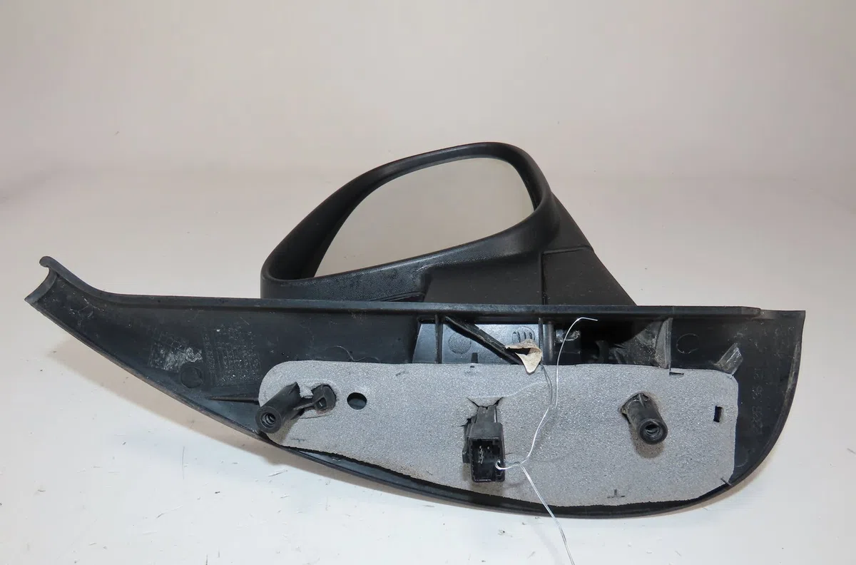 Retroviseur exterieur electrique droit Renault KANGOO - GRAND KANGOO II (KW0-1_) 1.2 tce 115 (kw02, kw14) (2013) occasio