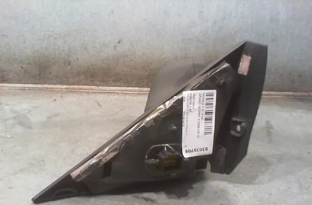 Retroviseur exterieur electrique droit RENAULT SCENIC II Phase 1 03-2004--09-2006 occasion
