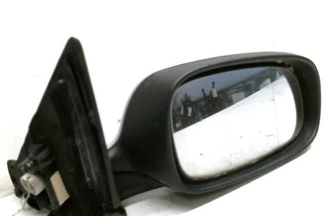 Retroviseur exterieur electrique droit SAAB 9-3 1.9 TD FAP 120 VALKOMMEN occasion