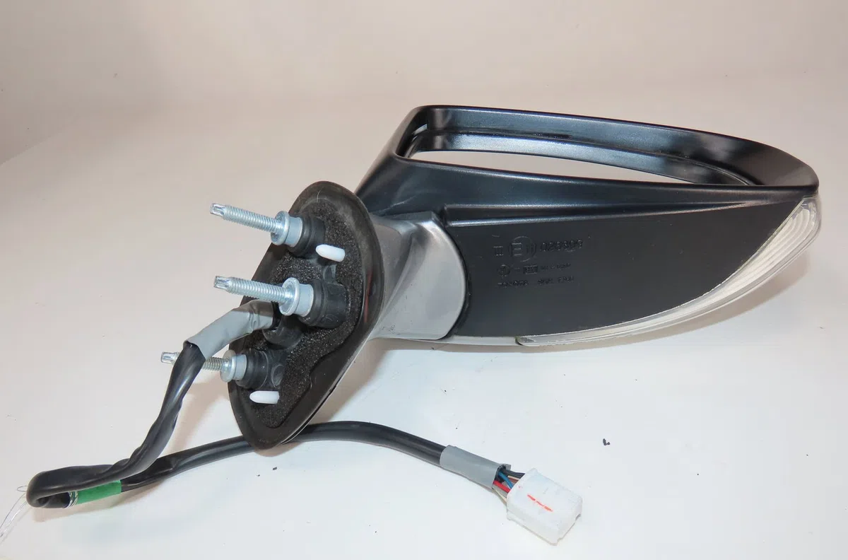 Retroviseur exterieur electrique droit Toyota AVENSIS A trois volumes (_T27_) 2.2 d-4d (adt271_) (2008-2018) occasion