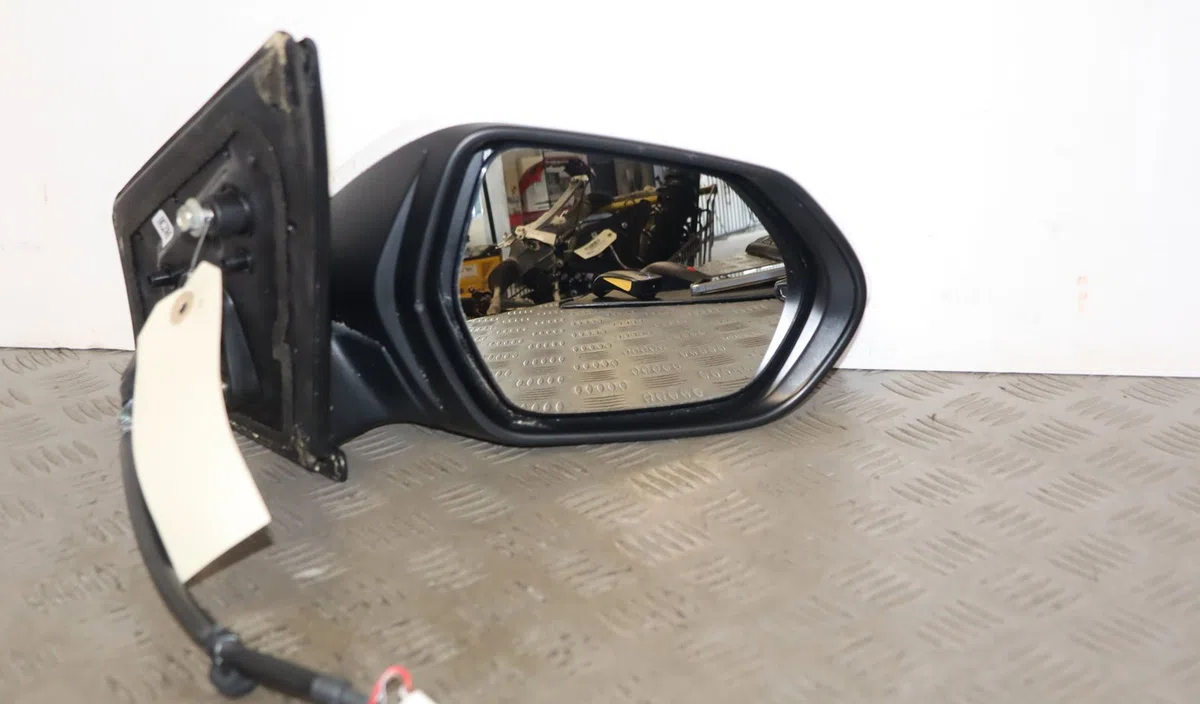 Retroviseur exterieur electrique droit Toyota YARIS (_P21_, _PA1_, _PH1_) 1.5 hybrid (mxph10, mxph11) (2020) 5 portes oc