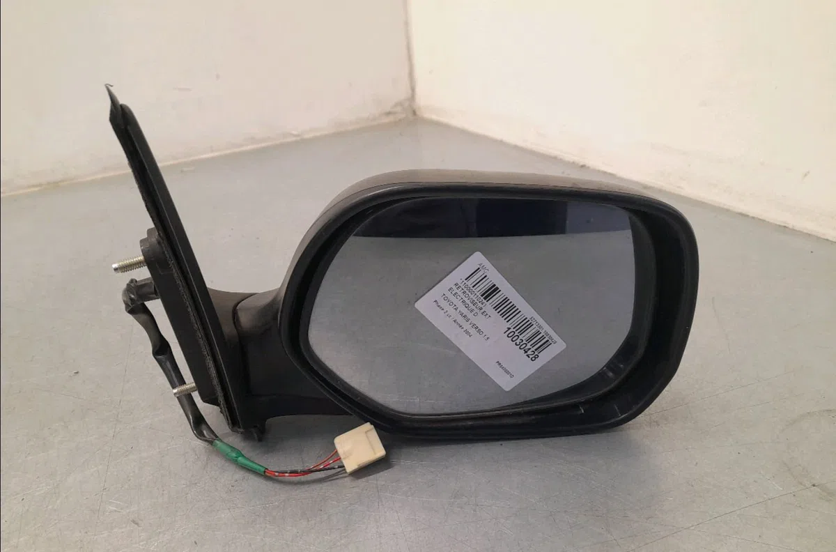 Retroviseur exterieur electrique droit TOYOTA YARIS VERSO  1.5 VVTI 105ch occasion