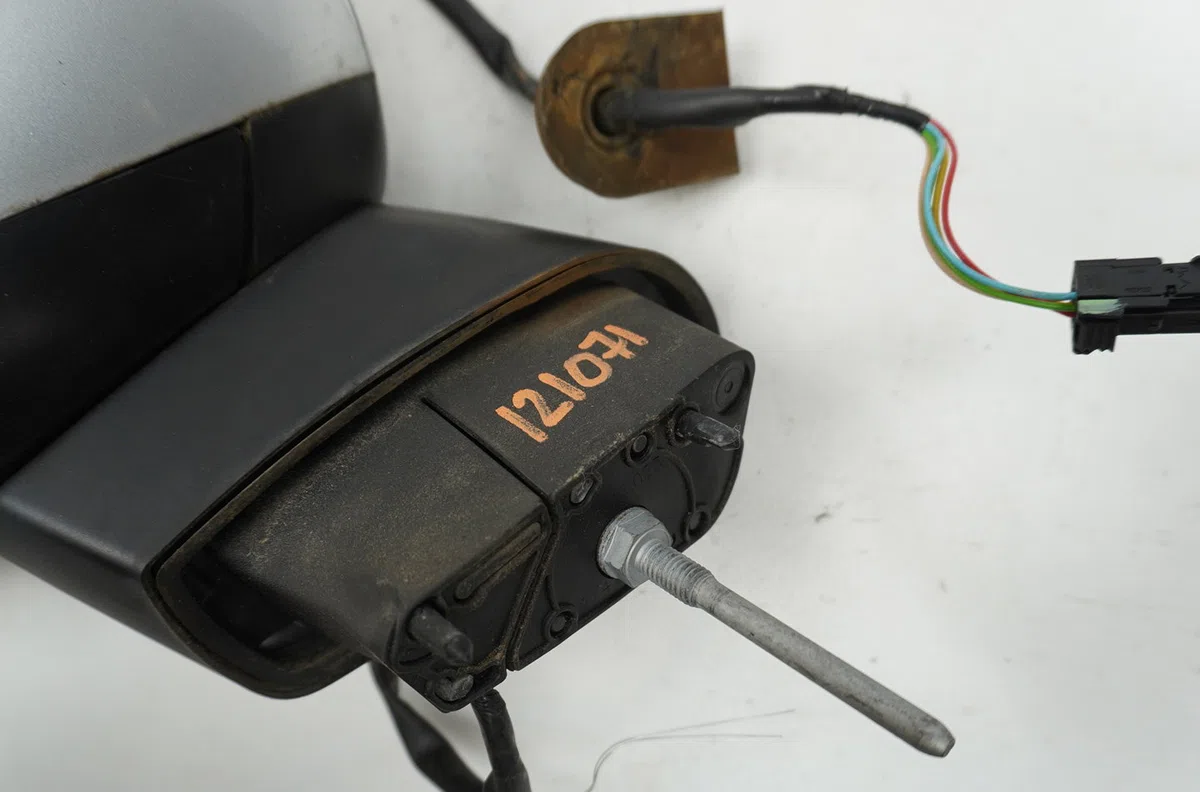 Retroviseur exterieur electrique gauche Citroen C3 II (SC_) 1.4 hdi 70 (sc8hzc, sc8hr0, sc8hp4) (2009) 5 portes occasion