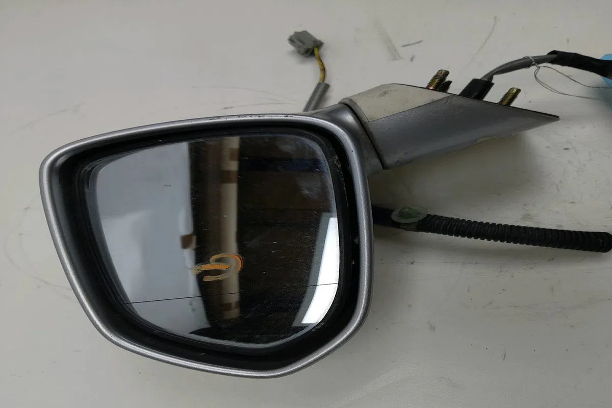 Retroviseur exterieur electrique gauche Honda JAZZ II (GD_, GE3, GE2) 1.2 i-dsi (gd5, ge2) (2002-2008) 5 portes occasion