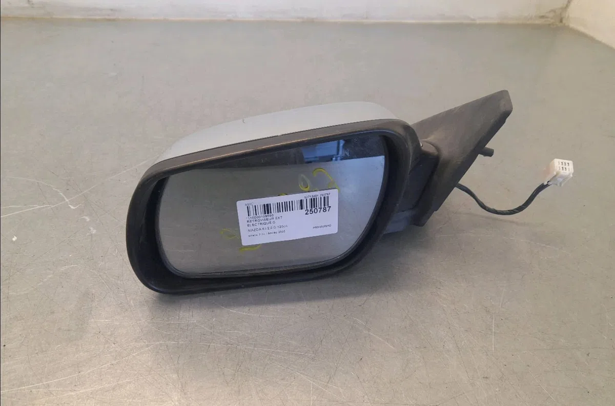 Retroviseur exterieur electrique gauche Mazda 6 Station Wagon (GY) 2.0 di (gy19) (2002-2005) occasion
