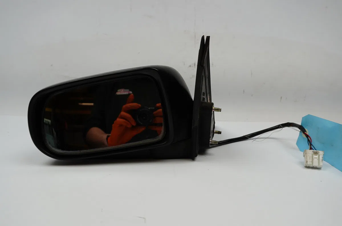 Retroviseur exterieur electrique gauche Mazda 626 V Hatchback (GF) 1.8 (gf8p) (1997-1999) occasion